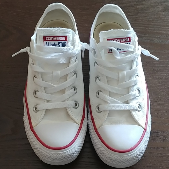 mens converse size 4 in women's